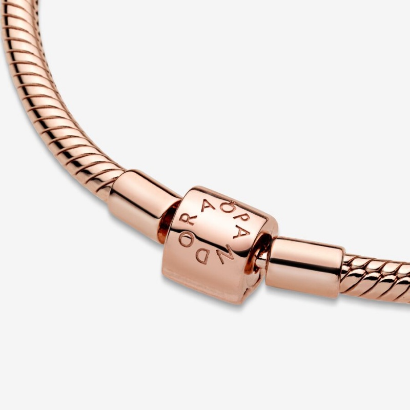 Pandora Moments Barrel Clasp Snake Charm Holders Rosa Gold | IKZATWF-02